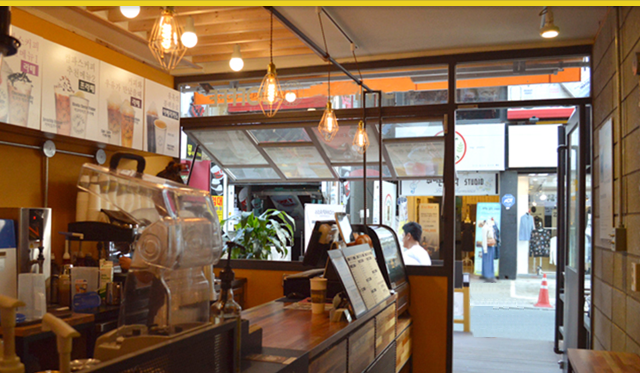 컴포즈커피 정관1호점 슬라이드이미지1